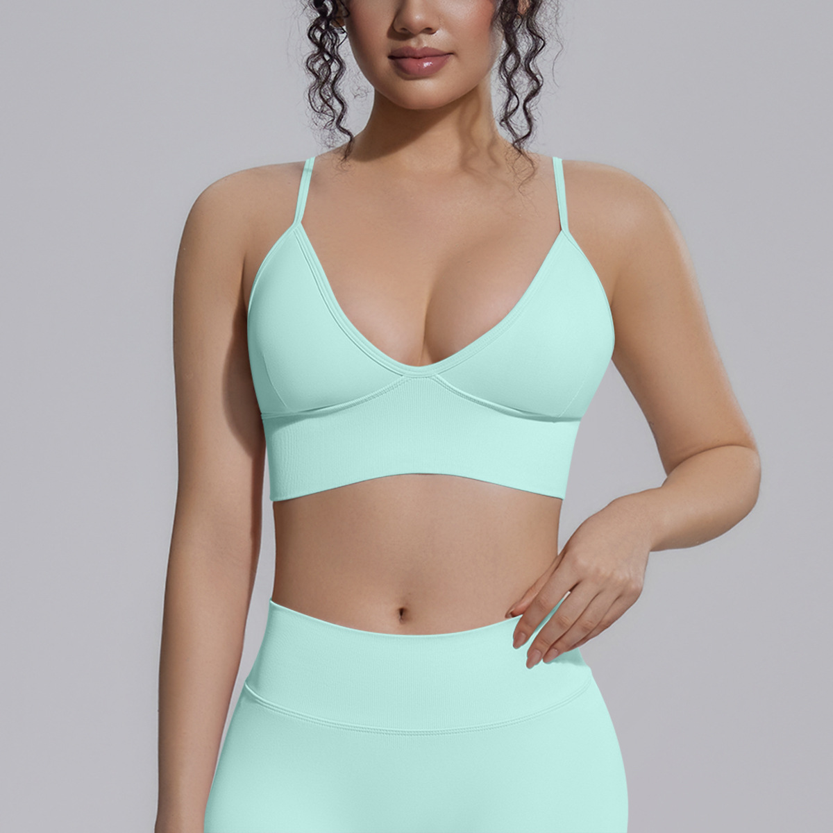 Completo Sportivo da Donna per - Yoga Fitness Usa recensione e prezzo